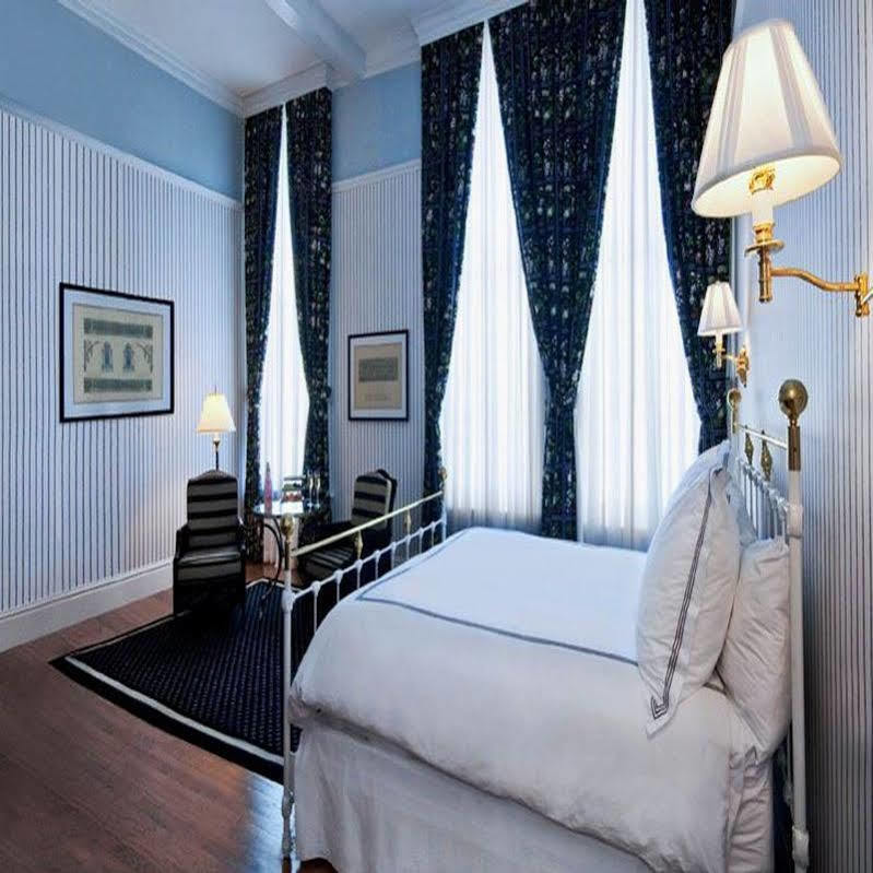 The Tremont House, Galveston, A Tribute Portfolio Hotel Exterior foto